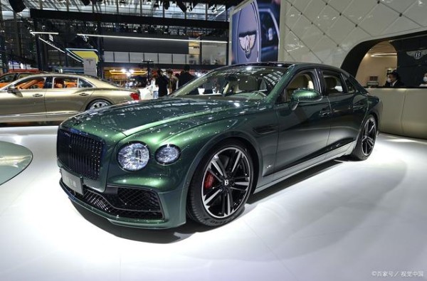 明星同款座驾详细盘点：从豪华车到代步车各车型亮点解析-有驾