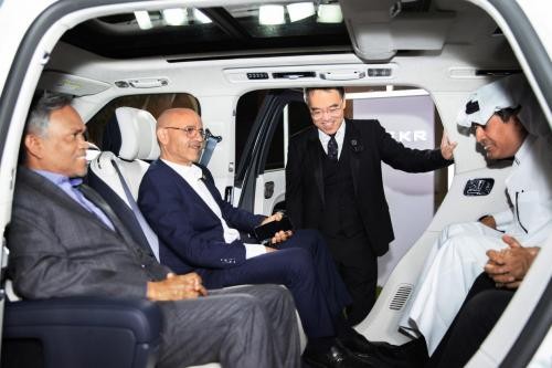 精英圈层集体背书!解码极氪双旗舰引领中国豪华的深层逻辑-有驾