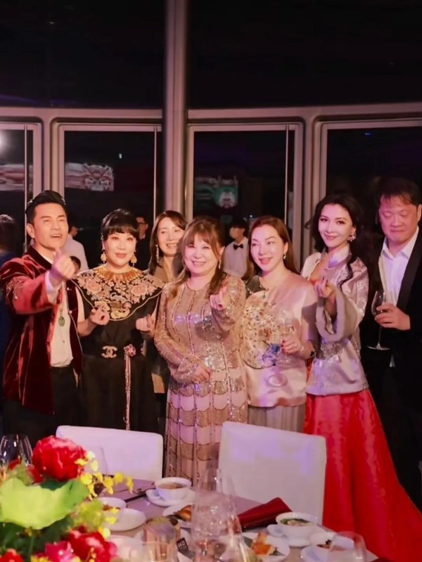 吕良伟七十大寿：一场宴会，照出了港圈大佬们的真实江湖