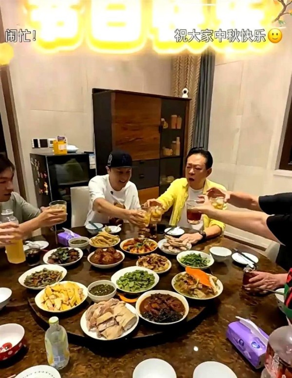 朱桢一张家庭关系图，意外揭开了娱乐圈的熟人江湖