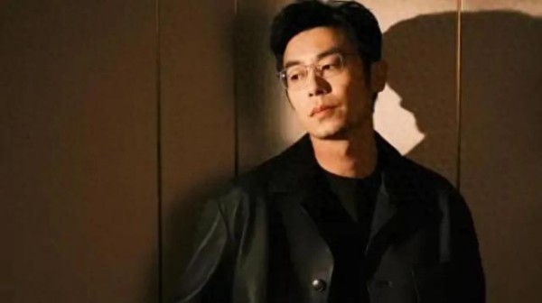 从“丑小鸭”变“霸总”？娱乐圈“潜力股”逆袭记，你pick谁？