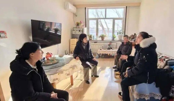 【区县特色】基层联动传暖意 妇联关怀润心田——呼兰区妇联牵头落实省妇联暨贾秀芳慈善基金会新春慰问活动