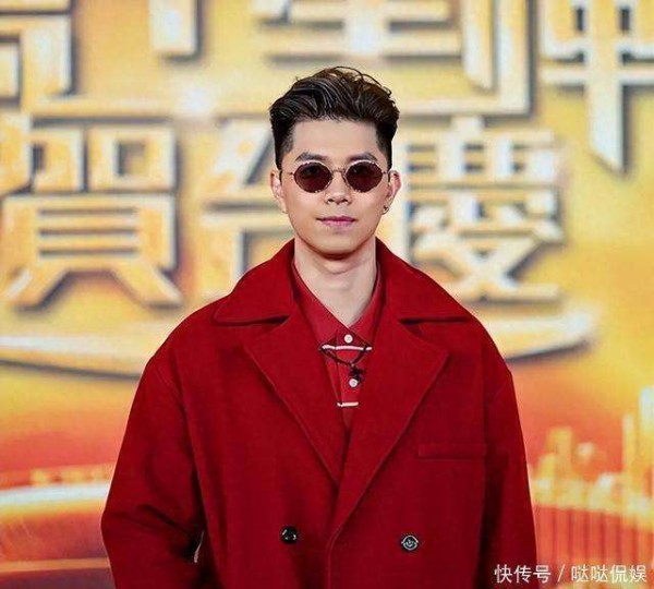 41岁TVB男演员离巢，入行8年专演闲角，曾在一部戏内客串13个角色