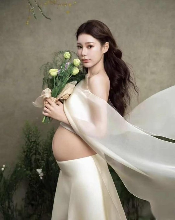 马筱梅情人节晒幸福！汪小菲去台北过节，小玥儿和箖箖跟后外婆睡