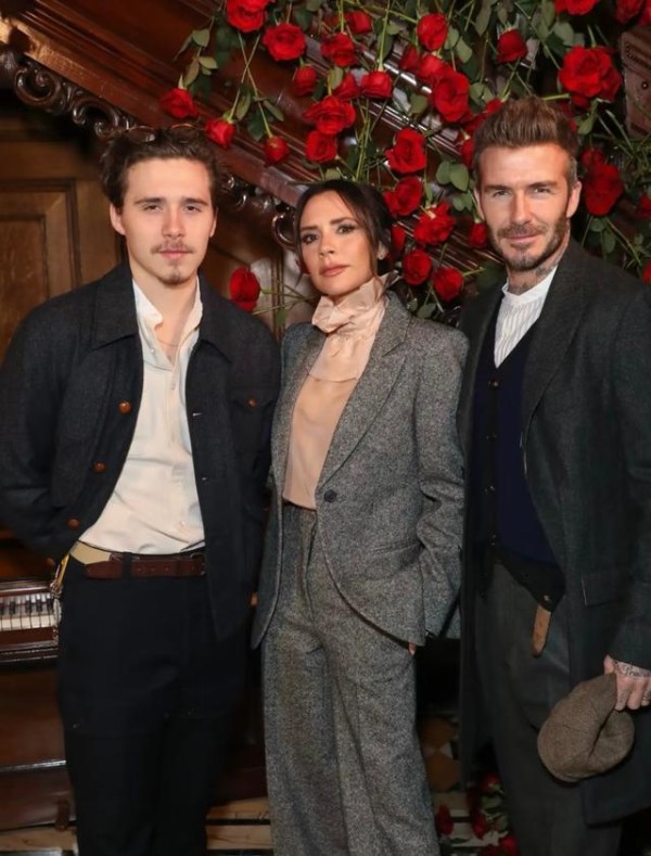 贝克汉姆家剧情更新,小七情人节晒与大布合照,贝嫂回应但没人理