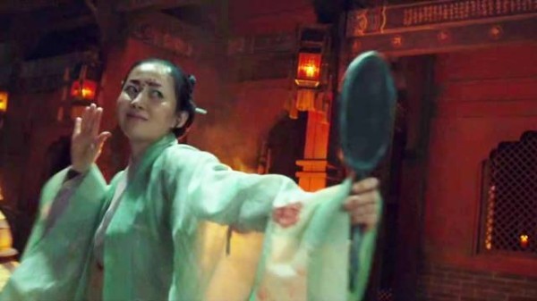 外星人大战道士，谁更胜一筹