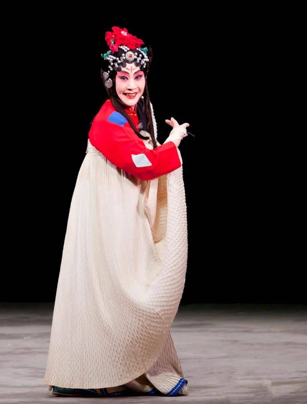 梁谷音:红尘有情,人间有爱