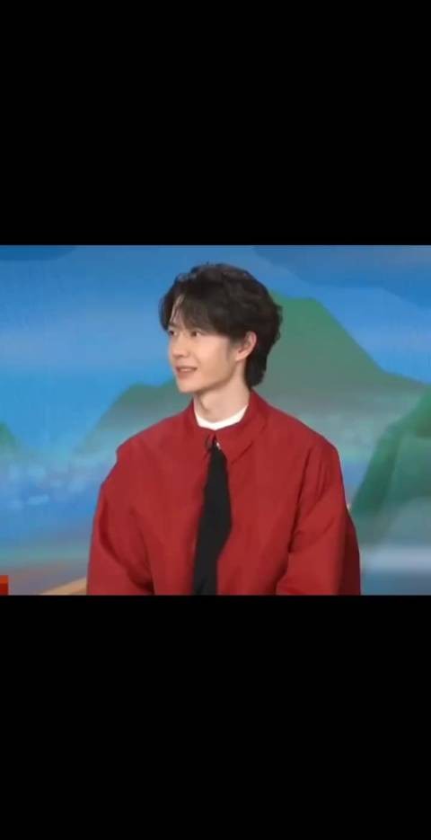 王一博笑起来真好看