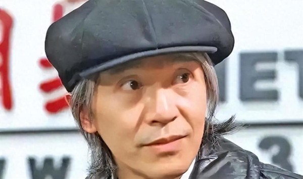 终身不娶周星驰：63岁至今未婚，却把一个女人藏在心里33年