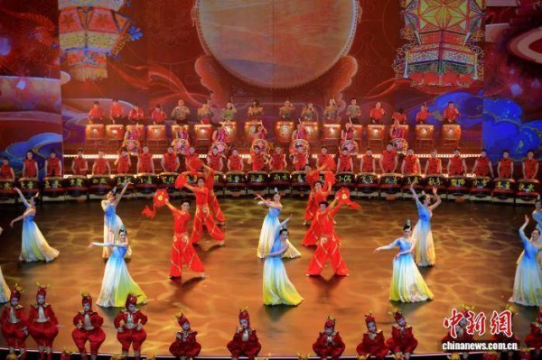 跨境春晚：穿海峡越南洋的“延展”与“回响”