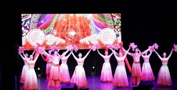 “亲情中华·四海同春”慰侨演出走进新西兰