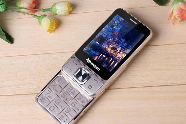 同为作家榜第一名，为什么刘慈欣和唐家三少收入差距竟然这么大？