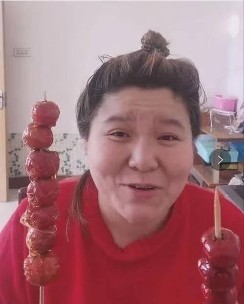 娱乐吃瓜君郭老师,郭老师带你领略娱乐圈的“吃瓜”盛宴