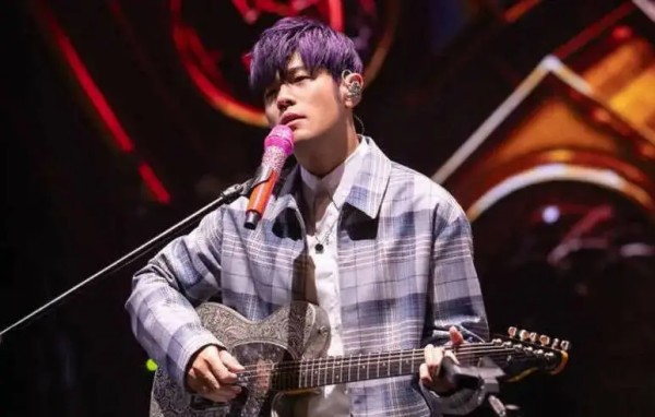 周杰伦方谈连续17年捐款助学：是原本就该做的事，不会特别去讲