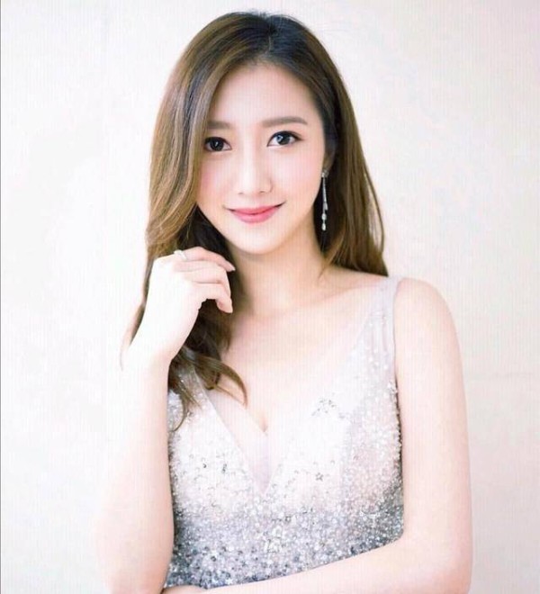 学霸港姐曾到阿里实习，获奖后主持少儿节目，今荧幕首秀颇受赞赏