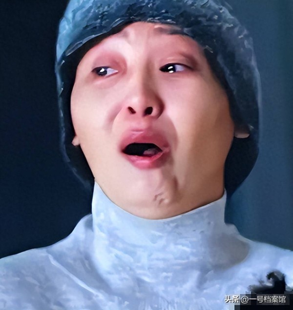 徐帆回应离婚5个月，冯小刚近况曝光，小心思一点也藏不住