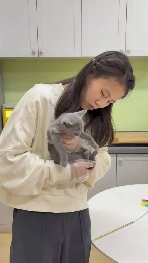 陈芋汐新年发文，愿做快乐船长继续成长