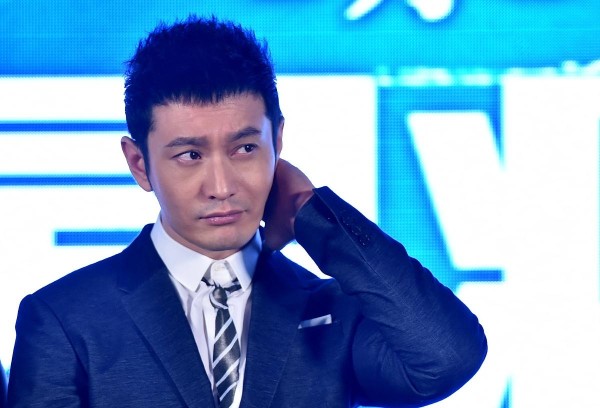 黄晓明《人民日报》发文背后的表演哲学：当明星卸下光环，角色才真正发光