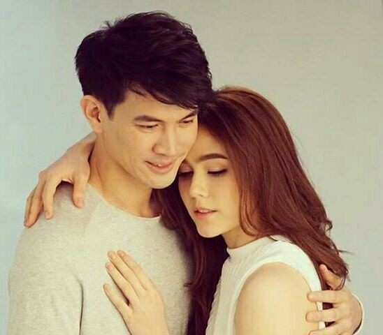 6位泰剧女神，粉丝忙着帮她们组CP，每一对都十分般配