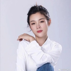 吴京主演的《镖人》投资超6.5亿,首日票房为何不足9000万?