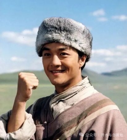 李亚鹏与他创办的嫣然天使儿童医院陷入困局，明星公益怎么办？