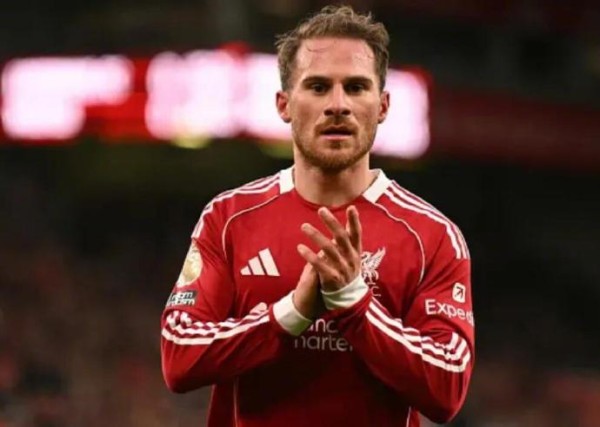 前曼联球员保罗·帕克对这笔潜在转会的评价是什么？