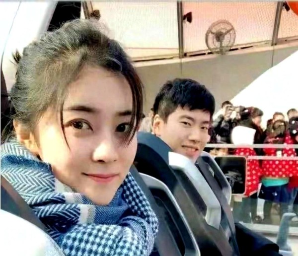 梁靖崑妻子现役女团最美！结婚离婚复合被明星太太牢牢掌控