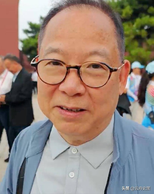 受邀观礼9.3阅兵的4位明星，个个口碑好，这才是我们该追的明星！