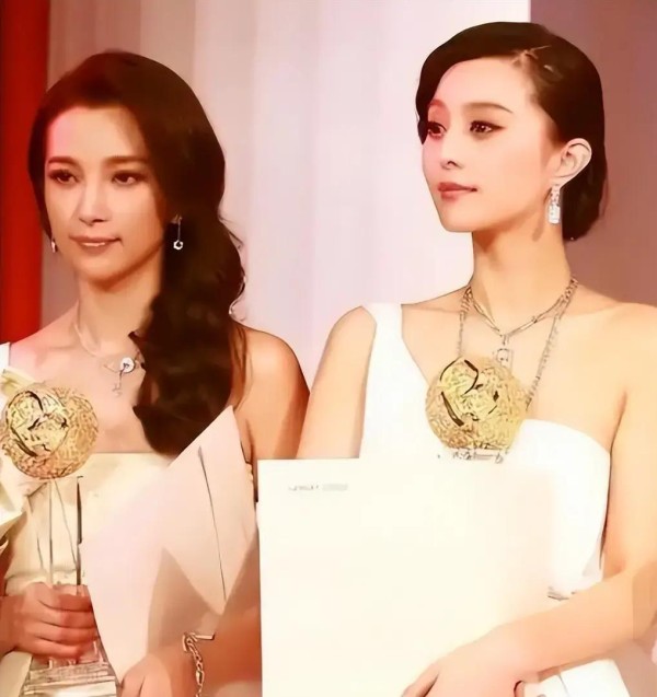 娱乐圈6对死敌曝光！李冰冰范冰冰红毯冷战，那英田震为何永不和解？