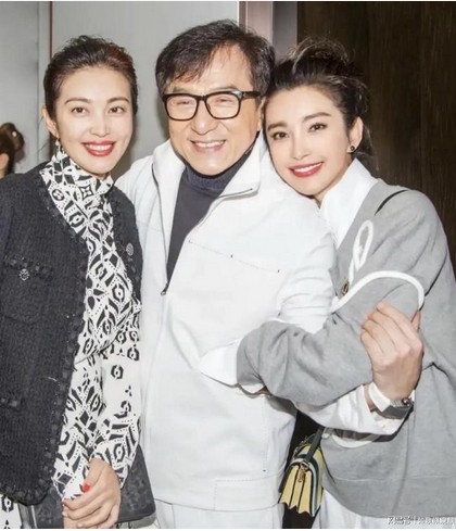 “继承姐姐光环？李冰冰妹妹曝光引发关注，网友预测未来娱乐圈的强势竞争者！”
