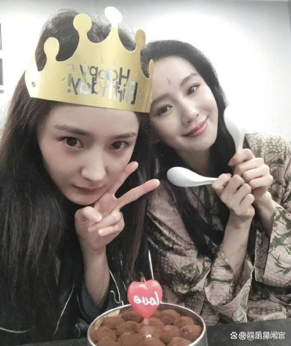 闺蜜情深还是热度营销？杨幂刘诗诗友情重燃，杨颖遭冷落