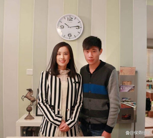 杨紫 经纪人｜内外兼修