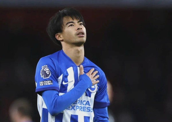 布莱顿坚守立场拒绝沙特报价，三笘薰合同及未来成焦点