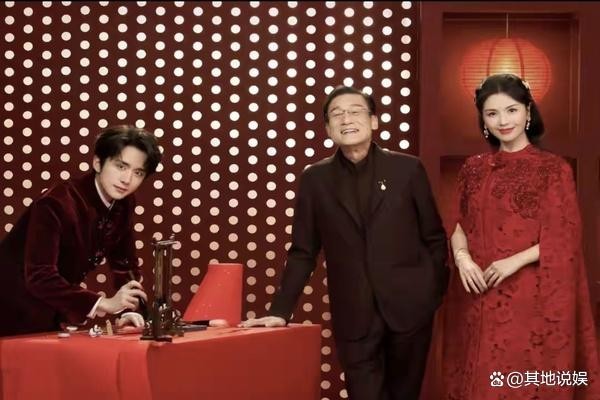 刘涛春晚舞台坚守，演员转型变迁，资本名利秤倾斜