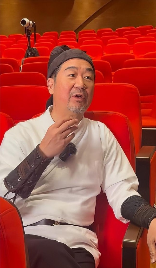 2.52亿捆绑张国立！华谊兄弟的“对赌陷阱”如何套牢明星？