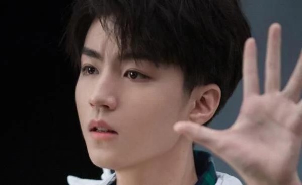 百科明星人气榜top10,蔡徐坤黄子韬王一博均上榜,登顶的是肖战