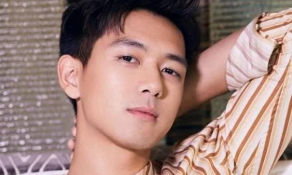 百科明星人气榜top10,蔡徐坤黄子韬王一博均上榜,登顶的是肖战