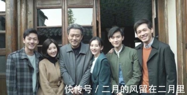 他靠《康熙王朝》结束跑组生涯，帮忙客串《重案六组》，意外走红