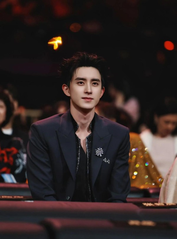 娱乐圈大瓜连连看:谁甜炸,谁翻车?