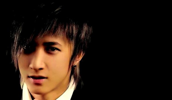 从偶像到商业巨擘：韩庚的成功之路与未来布局