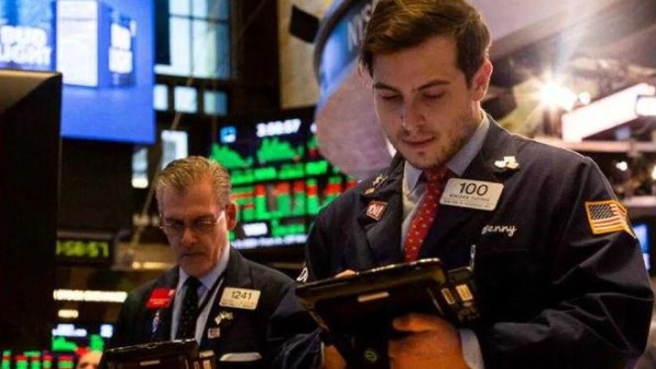 美股收高，热门中概股普涨，超微半导体涨近9%，台积电市值突破2万亿美元