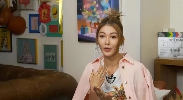 硬气！香港知名女星拒绝富豪前夫复婚，曾被开价1亿包养不为所动