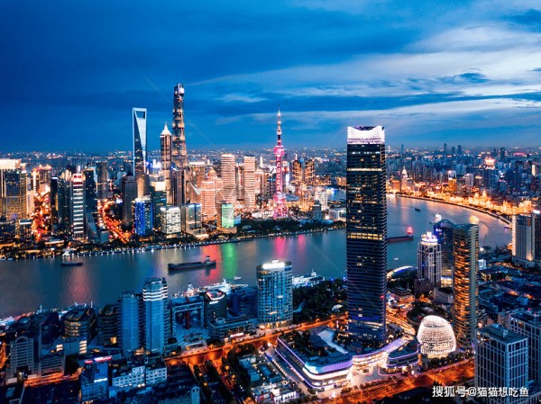 外媒炸了：2026全球时尚中心不在巴黎，在上海！现场直击LV大秀