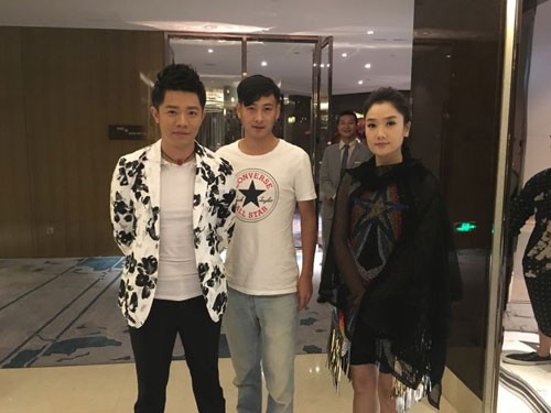 明星买照片/明星肖像权代言费/1000+艺人入驻