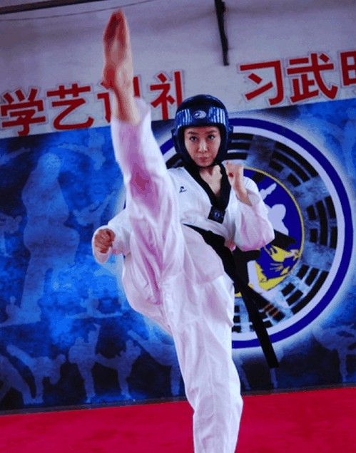 演技好又会跆拳道的明星都有谁? 刘涛很厉害, 张蓝心曾经是冠军!