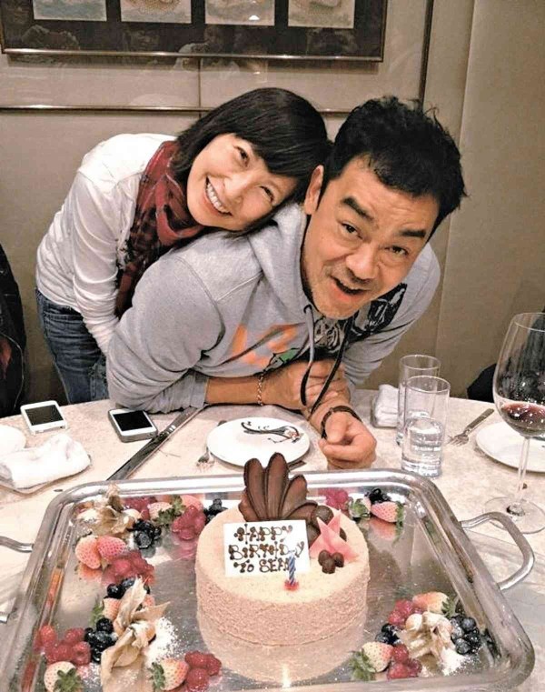 明星保養｜劉青雲夫婦遊河南被偶遇　58歲郭藹明零濾鏡真實狀態曝光　1舉動被網民大讚零架子