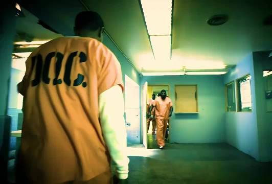 千万不要惹一个会中国功夫的小黑,人狠话不多