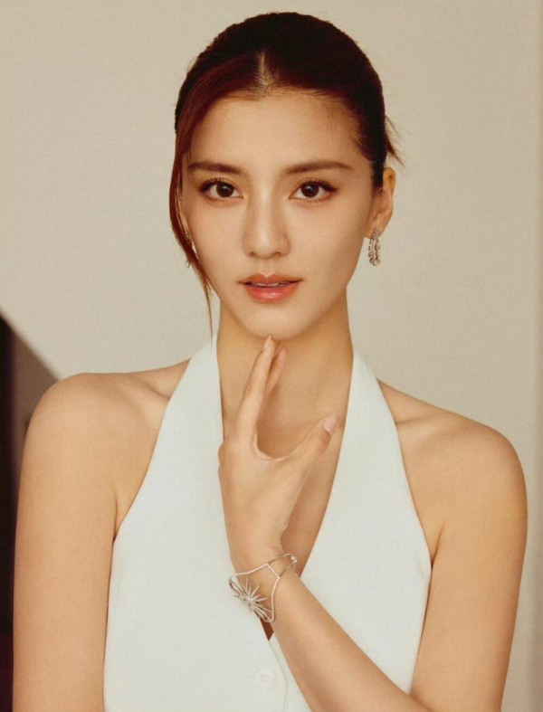 吴千语1.5亿直播翻盘！从“捞女”到带货女王，她靠什么逆袭？