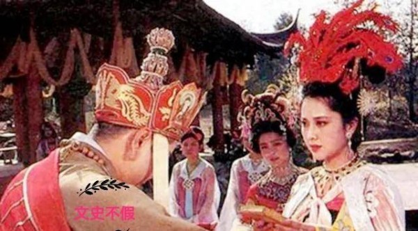 西游记唐僧是否真的对女儿国国王动情？