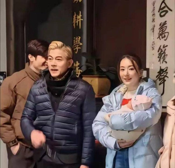 郭富城透露小女儿认不出自己 明星育儿引热议